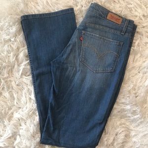 Levi’s Bootcut Jeans💓